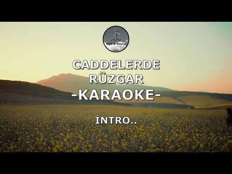 Caddelerde Rüzgar ( Çok Uzaklarda )