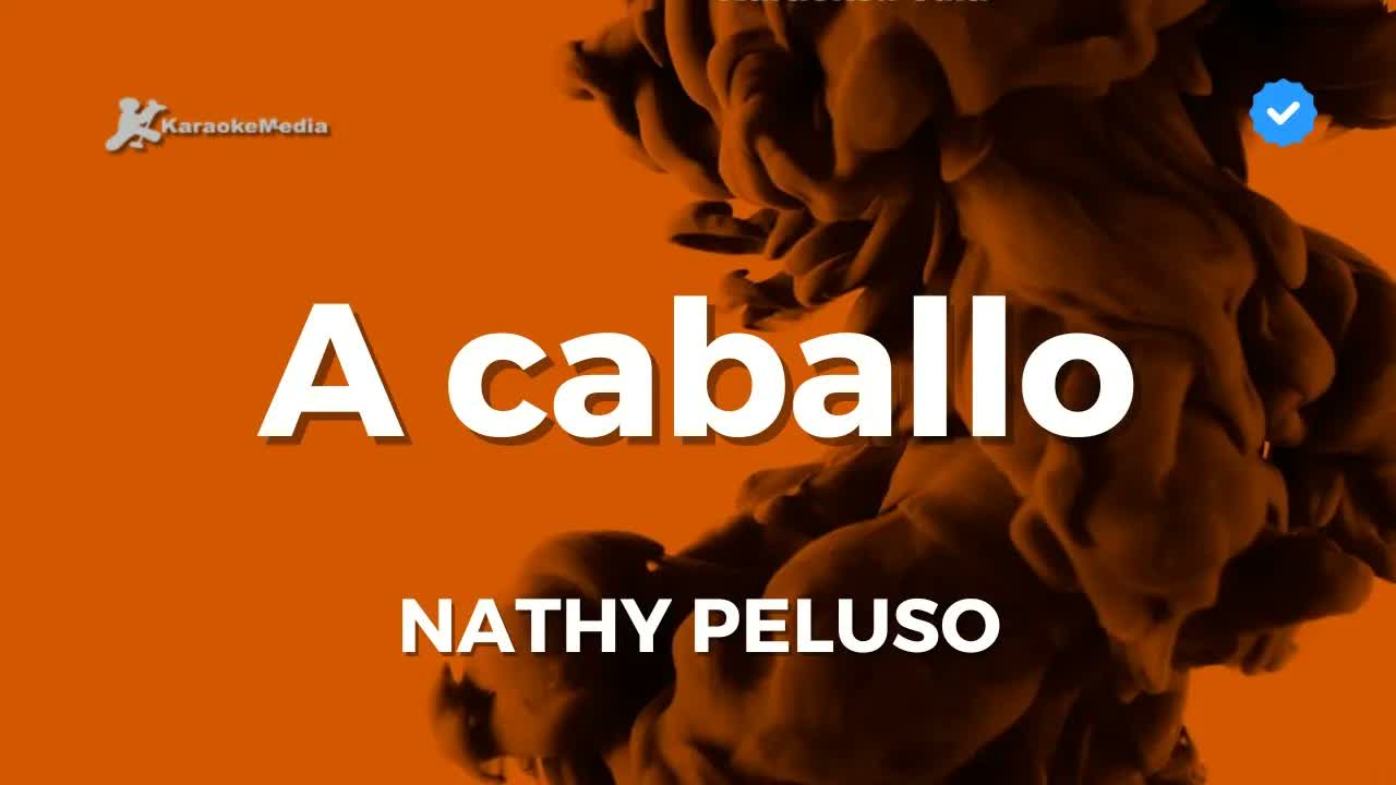 Nathy Peluso - A caballo