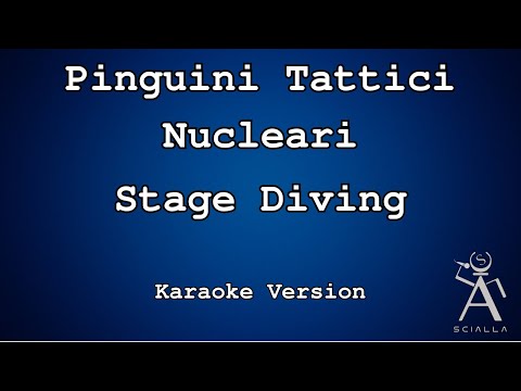 Pinguini Tattici Nucleari - Stage Diving