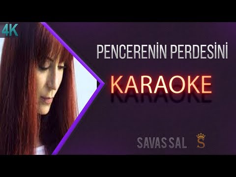 Pencerenin Perdesini Havalandıran Rüzgar