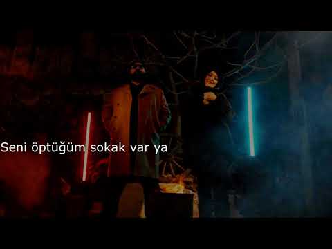 Tuğçe Kandemir ft Eypio Seni Öptüğüm Sokak