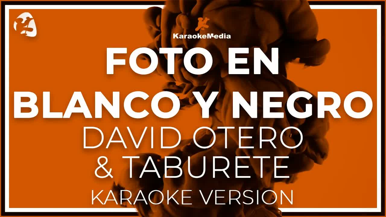 DAVID OTERO & TABURETE - FOTO EN BLANCO Y NEGRO